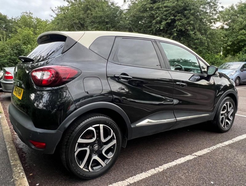 RENAULT CAPTUR