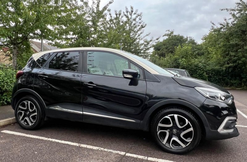 RENAULT CAPTUR