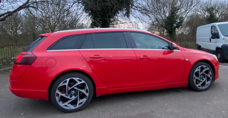 VAUXHALL INSIGNIA