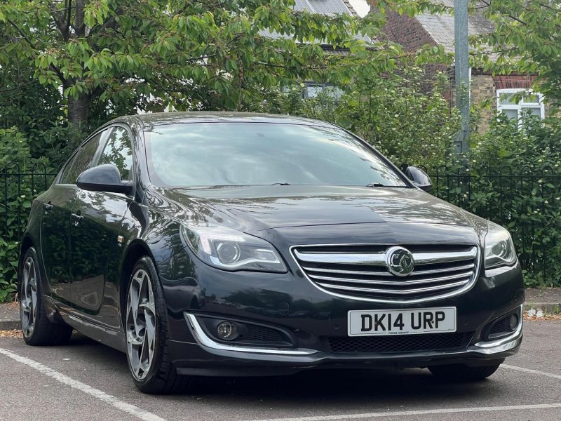 VAUXHALL INSIGNIA