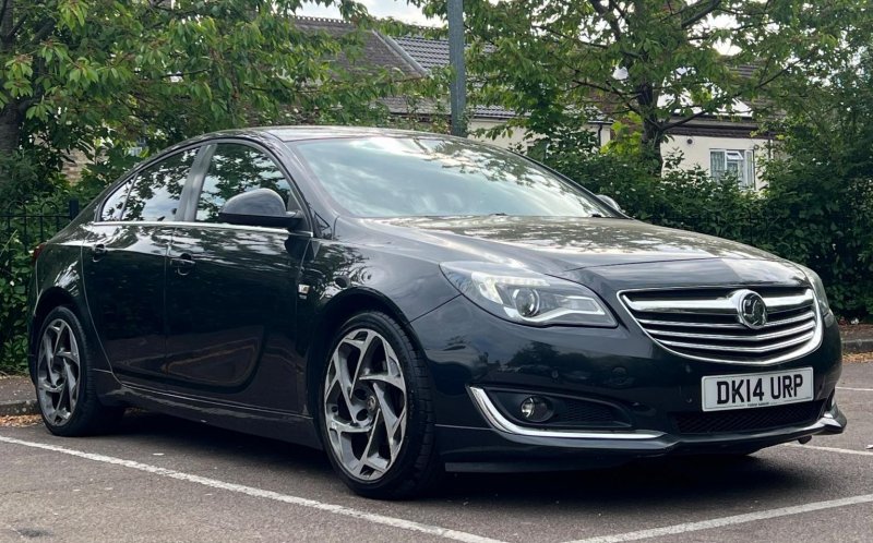 VAUXHALL INSIGNIA