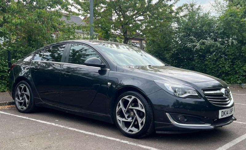 VAUXHALL INSIGNIA