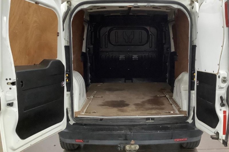 VAUXHALL COMBO