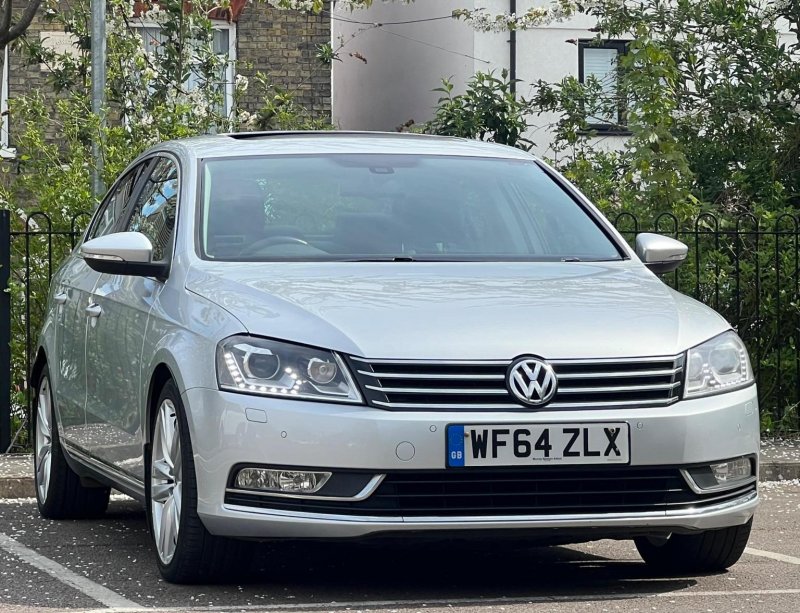 VOLKSWAGEN PASSAT